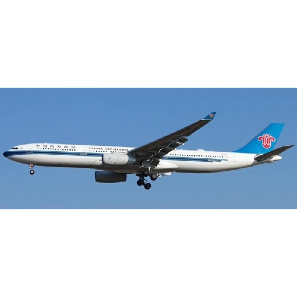 THIS ITEM IS AVAILABLE TO ORDER FROM OUR SUPPLIER - 1/400 AVIATION 400 AV4067 CHINA SOUTHERN AIRLINES AIRBUS A330-300 B-8361