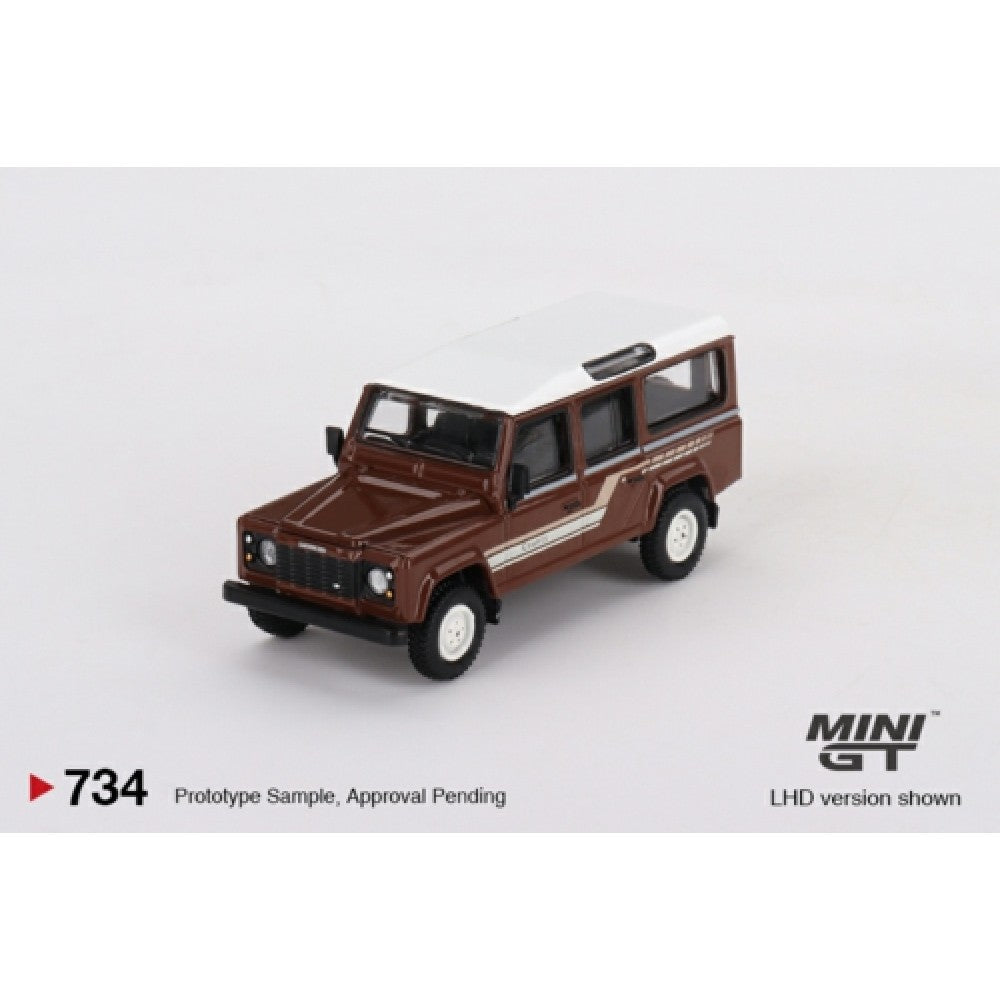 1/64 MINI GT MGT00734-L LAND ROVER DEFENDER 110 1985 COUNTY STATION WAGON RUSSET BROWN (LHD)