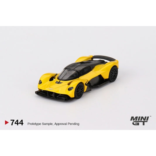 1/64 MINI GT MGT00744-L ASTON MARTIN VALKYRIE SUNBURST YELLOW (LHD)