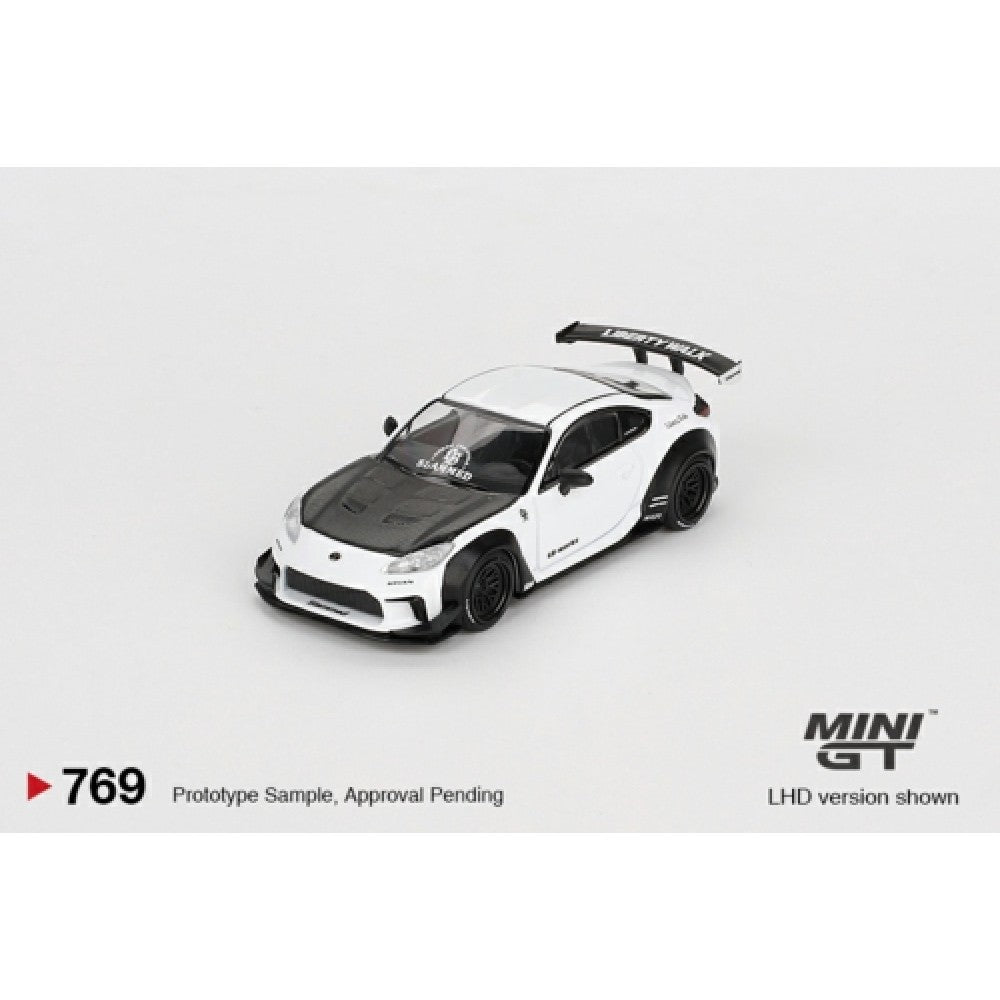 1/64 MINI GT MGT00769-R TOYOTA GR86 LB NATION WHITE (RHD)