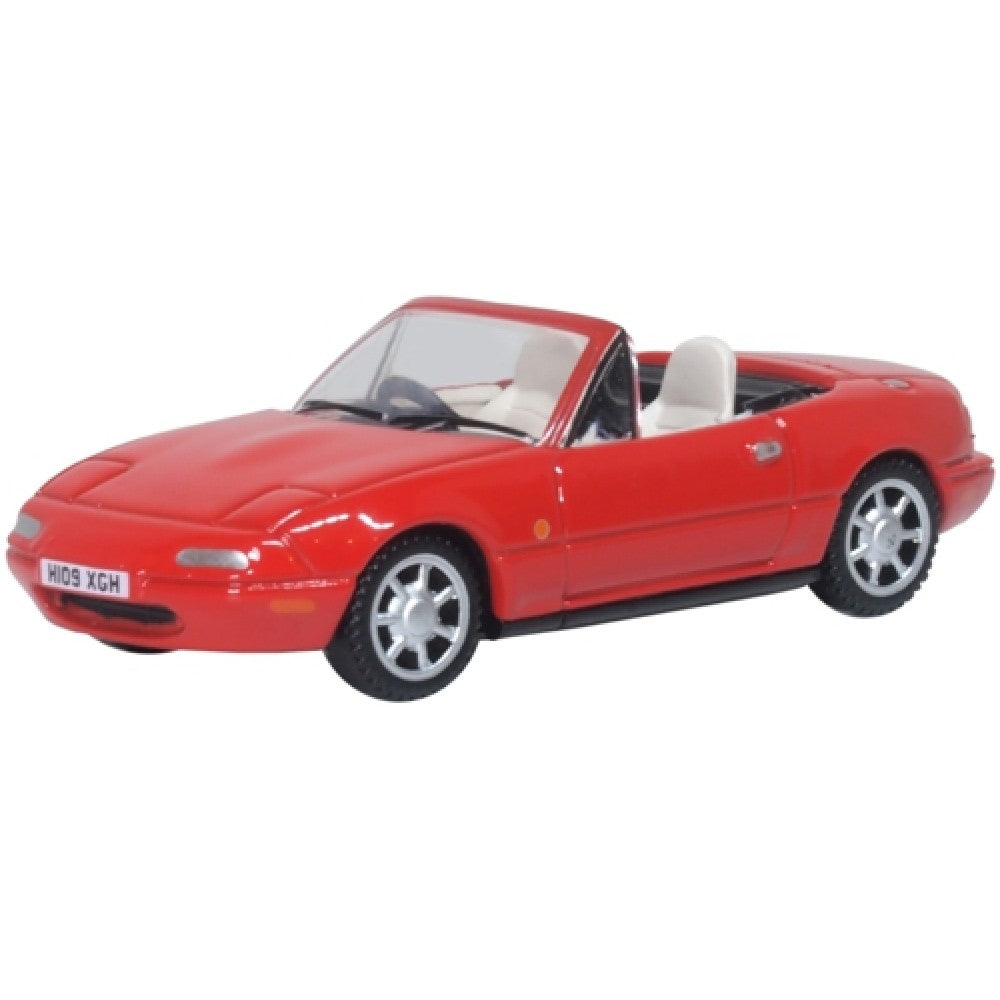 THIS ITEM IS AVAILABLE TO ORDER FROM OUR SUPPLIER - 1/76 OXFORD DIECAST OX76MAZ001 MAZDA MX5 MK1 (OPEN) CLASSIC RED