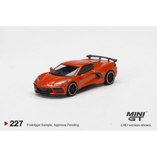 1/64 MINI GT MGT00227-R CHEVROLET CORVETTE STINGRAY 2020 SEBRING ORANGE TINTCOAT (RHD)